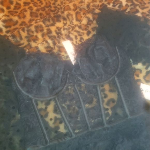 SOLD- Rare BLACK Delicate Lace Long-Sleeved Dress, For Love and Lemons, XXS - Picture 2 of 9